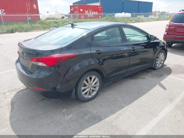 44992922 :رقم المزاد ، 5NPDH4AE1FH570130 vin ، 2015 Hyundai Elantra Se مزاد بيع
