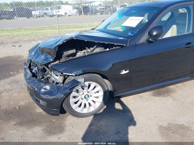Продаж на аукціоні авто 2009 Bmw 328i, vin: WBAPH77549NM27339, номер лоту: 44992928