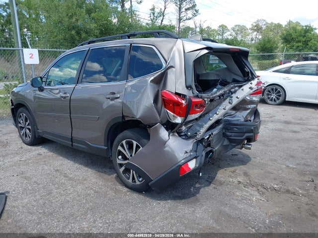 44992939 :رقم المزاد ، JF2SKAPC5PH440477 vin ، 2023 Subaru Forester Limited مزاد بيع