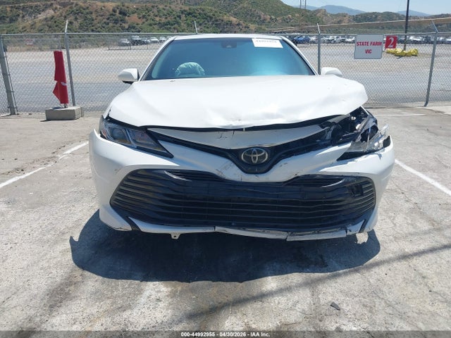 Продажа на аукционе авто 2018 Toyota Camry Le, vin: JTNB11HK3J3048959, номер лота: 44992955