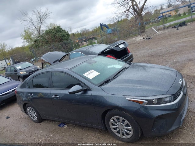 2024 Kia Forte Lx მანქანა იყიდება აუქციონზე, vin: 3KPF24AD9RE687853, აუქციონის ნომერი: 44992962