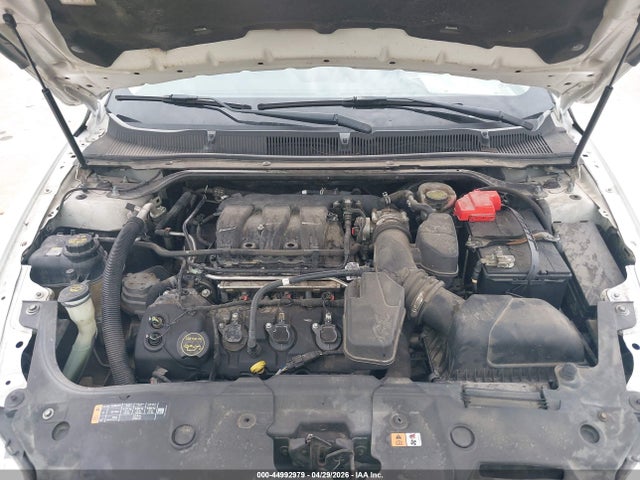 Ford TAURUS SEL 2018 1FAHP2E85JG111781 Image 10