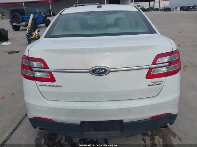Ford TAURUS SEL 2018 1FAHP2E85JG111781 Image 16