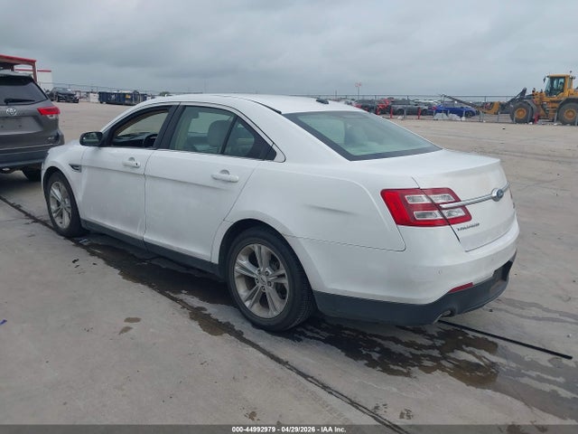 Ford TAURUS SEL 2018 1FAHP2E85JG111781 Image 3