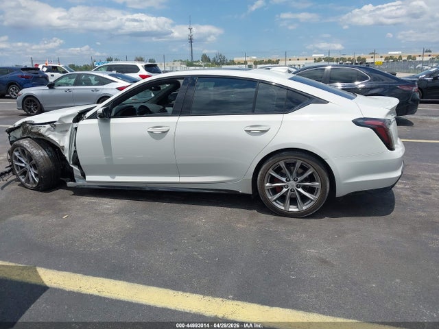 Продажа на аукционе авто 2023 Cadillac Ct5-v V-series, vin: 1G6DR5RW4P0117346, номер лота: 44993014