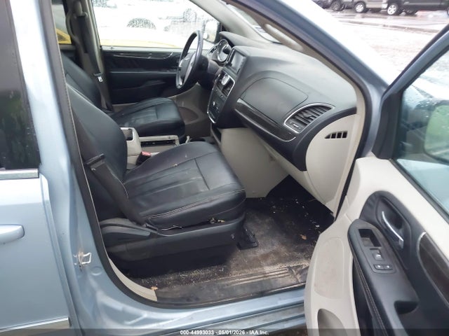 Продажа на аукционе авто 2016 Chrysler Town & Country Touring, vin: 2C4RC1BGXGR281352, номер лота: 44993033
