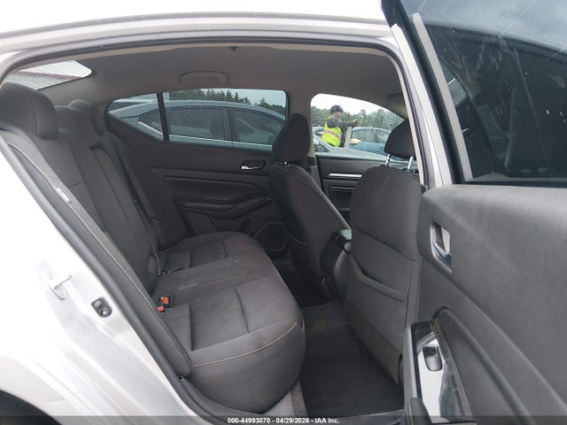 44993070 :رقم المزاد ، 1N4BL4DV5MN329708 vin ، 2021 Nissan Altima Sv Fwd مزاد بيع