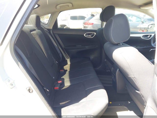 2015 Nissan Sentra S მანქანა იყიდება აუქციონზე, vin: 3N1AB7AP1FY337281, აუქციონის ნომერი: 44993093