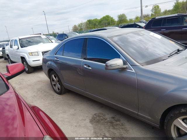 44993128 :رقم المزاد ، WDDNG8GB8BA394535 vin ، 2011 Mercedes-benz S 550 4matic مزاد بيع