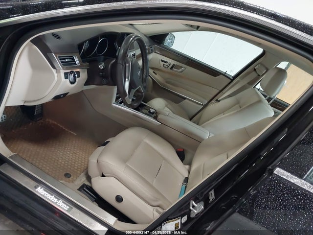 44993147 :رقم المزاد ، WDDHF8JB8FB135567 vin ، 2015 Mercedes-benz E 350 4matic مزاد بيع