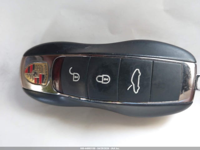 44993159 :رقم المزاد ، WP0CA2A95GS141079 vin ، 2016 Porsche 911 Carrera مزاد بيع