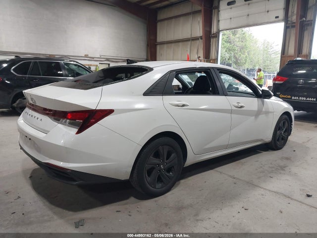 44993162 :رقم المزاد ، 5NPLS4AG6MH020420 vin ، 2021 Hyundai Elantra Sel مزاد بيع