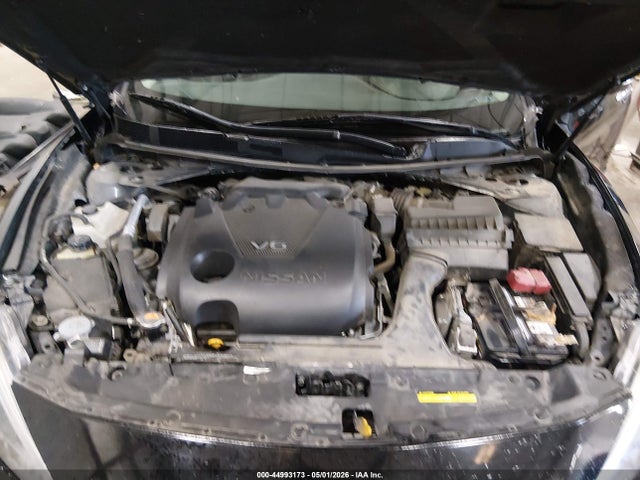 1N4AA6AP4JC394141 Nissan Maxima 3.5 Sv