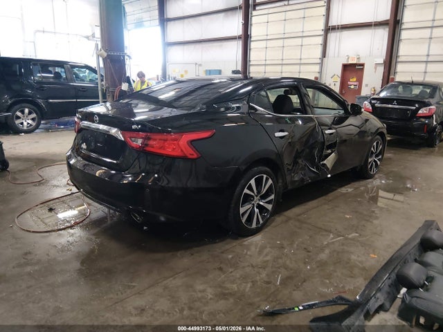 1N4AA6AP4JC394141 Nissan Maxima 3.5 Sv