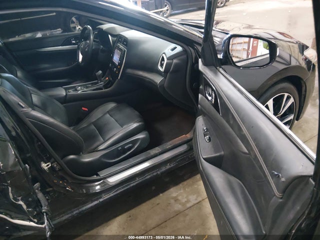 1N4AA6AP4JC394141 Nissan Maxima 3.5 Sv