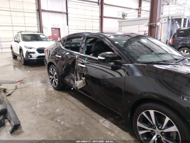 1N4AA6AP4JC394141 Nissan Maxima 3.5 Sv