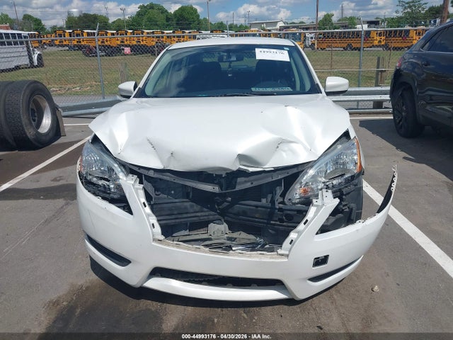 2014 Nissan Sentra S მანქანა იყიდება აუქციონზე, vin: 3N1AB7AP1EL607587, აუქციონის ნომერი: 44993176