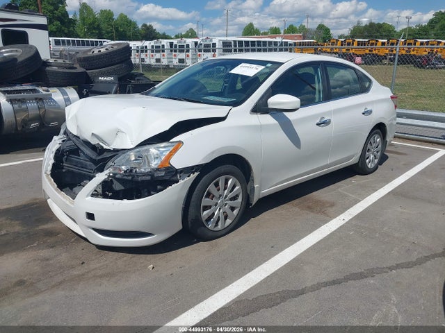 2014 Nissan Sentra S მანქანა იყიდება აუქციონზე, vin: 3N1AB7AP1EL607587, აუქციონის ნომერი: 44993176