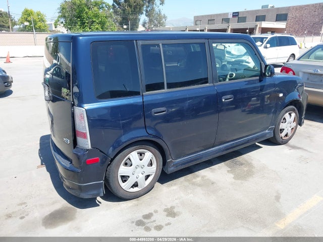 44993200 :رقم المزاد ، JTLKT324950178017 vin ، 2005 Scion Xb مزاد بيع