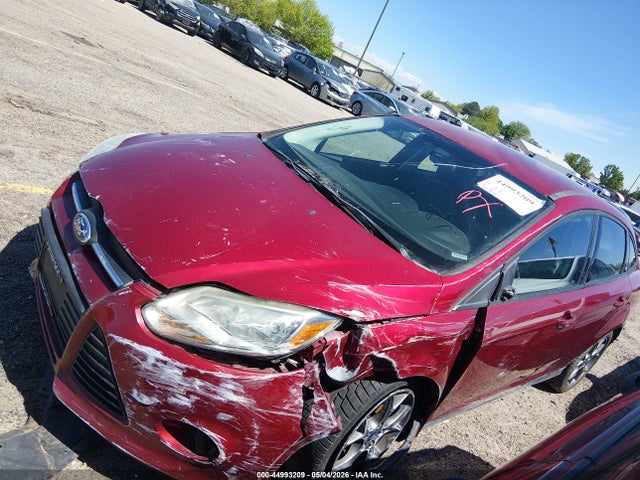 Ford FOCUS SE 2014 1FADP3F29EL444013 Image 2