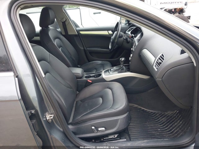 Продажа на аукционе авто 2016 Audi A4 2.0t Premium, vin: WAUBFAFL2GN005046, номер лота: 44993235