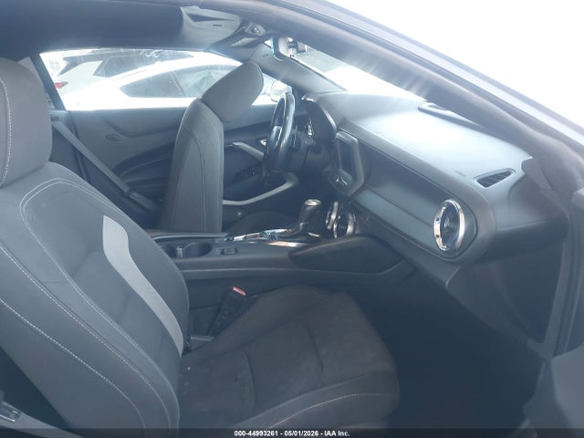 44993261 :رقم المزاد ، 1G1FB3DX7L0132778 vin ، 2020 Chevrolet Camaro Rwd  1lt مزاد بيع