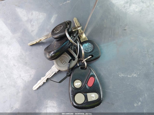 44993260 :رقم المزاد ، 1G6KF57982U157959 vin ، 2002 Cadillac Deville Dts مزاد بيع