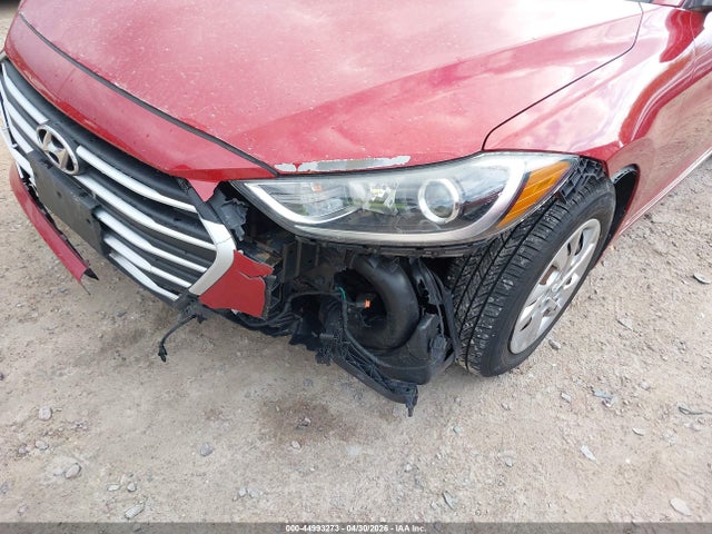 Продаж на аукціоні авто 2018 Hyundai Elantra Se, vin: KMHD74LF4JU452799, номер лоту: 44993273
