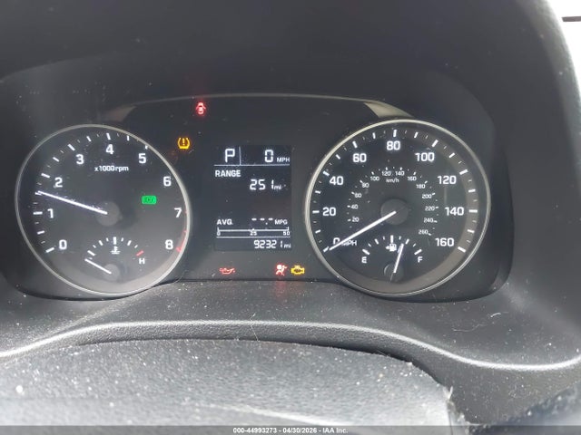 Продаж на аукціоні авто 2018 Hyundai Elantra Se, vin: KMHD74LF4JU452799, номер лоту: 44993273
