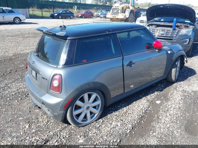 Продажа на аукционе авто 2009 Mini Cooper S, vin: WMWMF73509TW84864, номер лота: 44993288