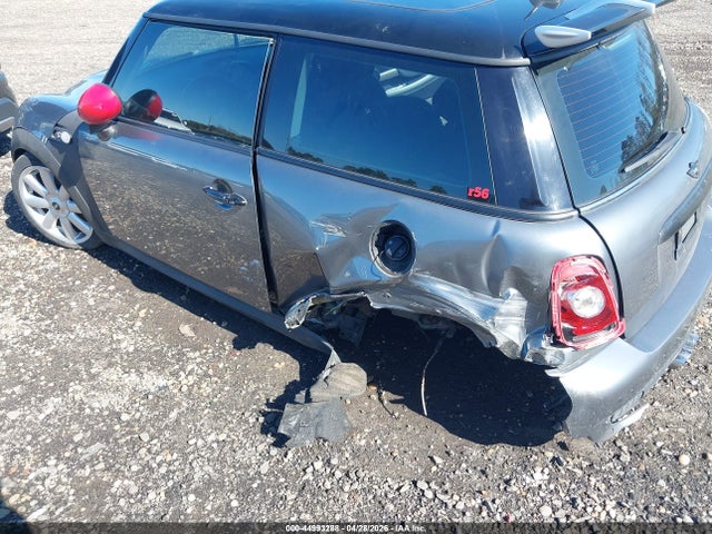 Продажа на аукционе авто 2009 Mini Cooper S, vin: WMWMF73509TW84864, номер лота: 44993288