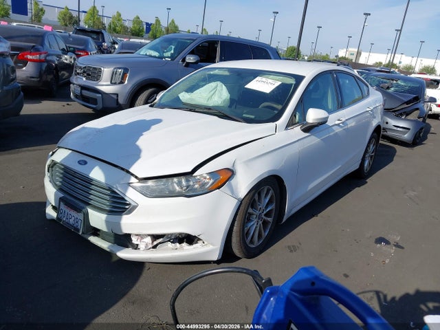 Ford FUSION SE 2017 3FA6P0H73HR398944 Image 2