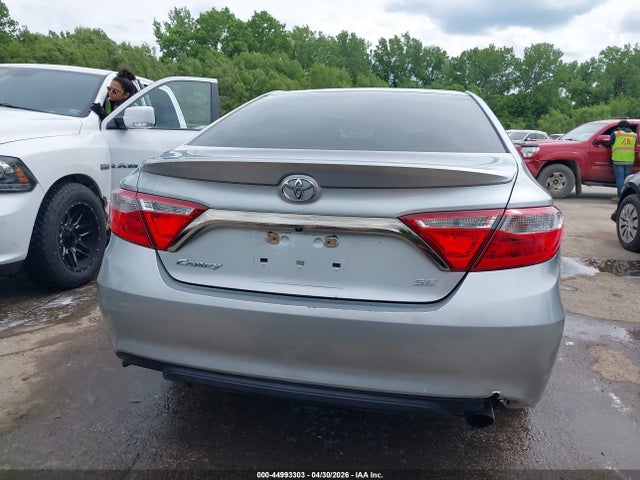 2016 Toyota Camry Se მანქანა იყიდება აუქციონზე, vin: 4T1BF1FKXGU244789, აუქციონის ნომერი: 44993303