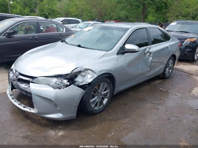 2016 Toyota Camry Se მანქანა იყიდება აუქციონზე, vin: 4T1BF1FKXGU244789, აუქციონის ნომერი: 44993303