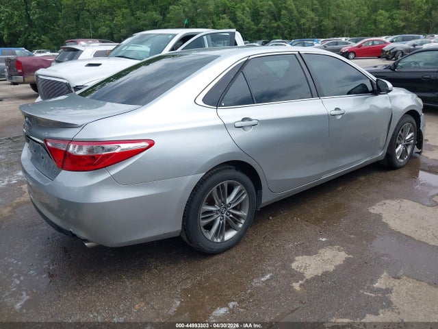 2016 Toyota Camry Se მანქანა იყიდება აუქციონზე, vin: 4T1BF1FKXGU244789, აუქციონის ნომერი: 44993303