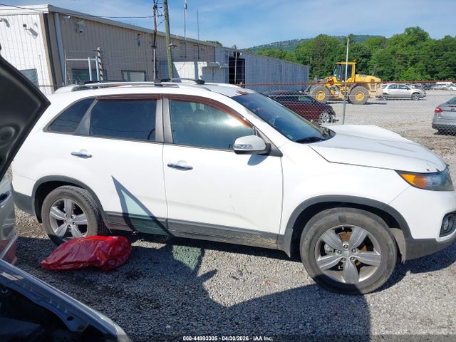 44993305 :رقم المزاد ، 5XYKU3A69DG352270 vin ، 2013 Kia Sorento Ex مزاد بيع