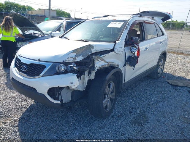 44993305 :رقم المزاد ، 5XYKU3A69DG352270 vin ، 2013 Kia Sorento Ex مزاد بيع