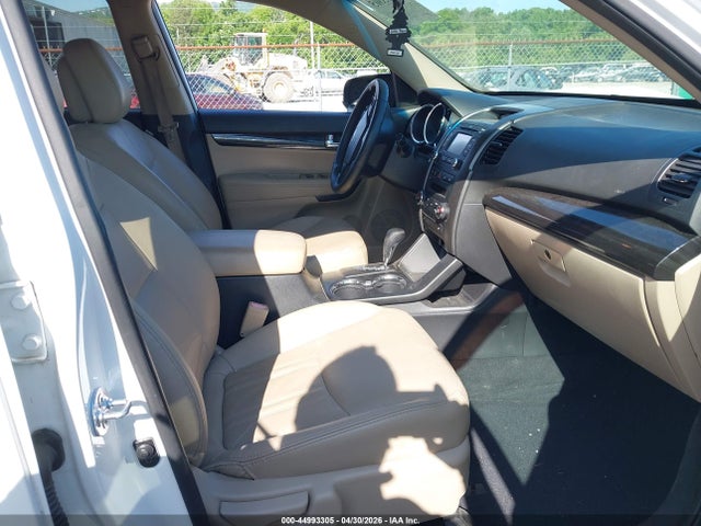 44993305 :رقم المزاد ، 5XYKU3A69DG352270 vin ، 2013 Kia Sorento Ex مزاد بيع