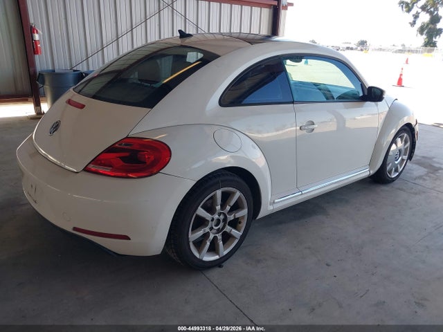 Продаж на аукціоні авто 2012 Volkswagen Beetle 2.5l, vin: 3VWJX7AT7CM658432, номер лоту: 44993318