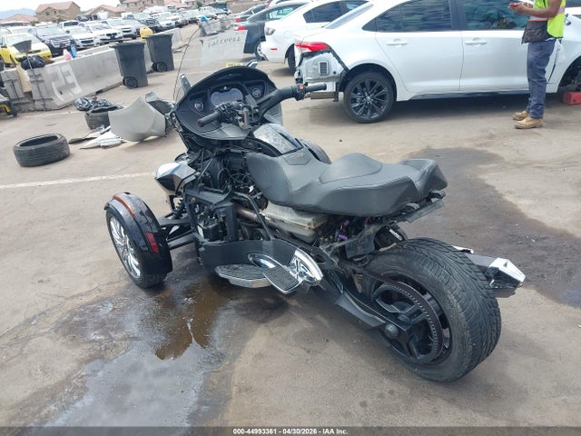 44993361 :رقم المزاد ، 2BXNBBC13DV005843 vin ، 2013 Can-am Spyder Roadster Rt/rts/rt Limited مزاد بيع