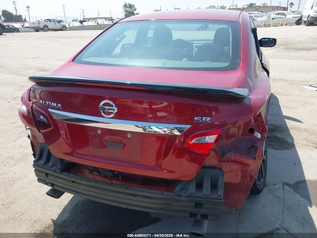 Продажа на аукционе авто 2017 Nissan Altima 2.5 Sr, vin: 1N4AL3AP2HC231667, номер лота: 44993371