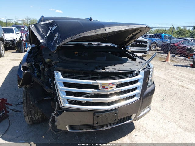 44993373 :رقم المزاد ، 1GYS4MKJ9FR527592 vin ، 2015 Cadillac Escalade Luxury مزاد بيع