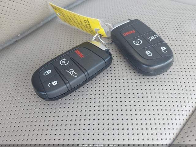 44993380 :رقم المزاد ، 1C4RJFBG5LC207083 vin ، 2020 Jeep Grand Cherokee Limited 4x4 مزاد بيع
