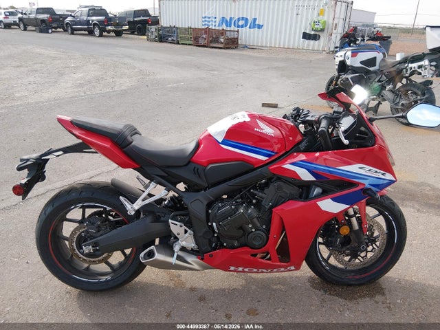 Honda CBR650 R 2026 MLHRH1557T5201621 Image 12