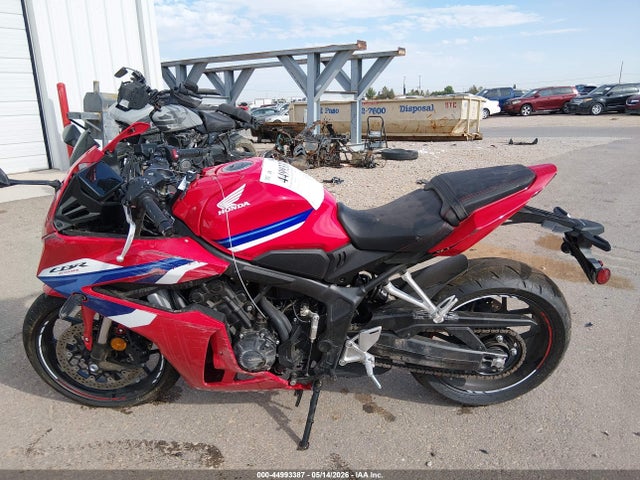 Honda CBR650 R 2026 MLHRH1557T5201621 Image 13