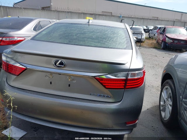 Aukcja sprzedaży 2015 Lexus Es 300h, vin: JTHBW1GG0F2079262, numer aukcji: 44993398