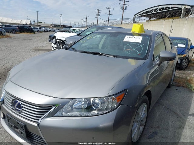 Aukcja sprzedaży 2015 Lexus Es 300h, vin: JTHBW1GG0F2079262, numer aukcji: 44993398