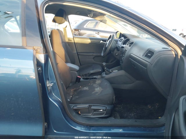 Продажа на аукционе авто 2016 Volkswagen Jetta 1.4t S, vin: 3VW167AJ5GM307798, номер лота: 44993411