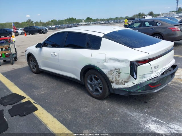44993424 :رقم المزاد ، 3KPFT4DEXSE225325 vin ، 2025 Kia K4 Lxs مزاد بيع