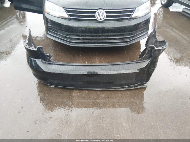 44993433 :رقم المزاد ، 3VWDB7AJ0HM393872 vin ، 2017 Volkswagen Jetta 1.4t Se مزاد بيع
